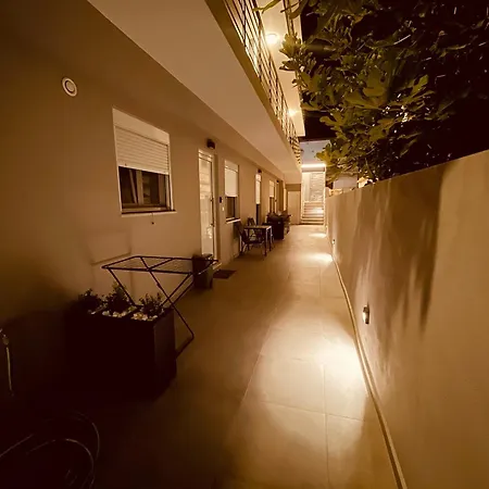 Your Place !! - 102 Appartamento La Canea